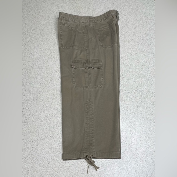 Style & Co Tie-Hem Cargo Capri Pants Size 8 - Picture 8 of 10
